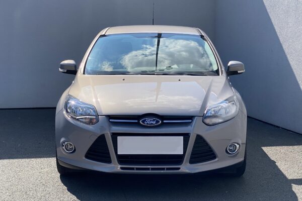 inchiriere ford focus diesel